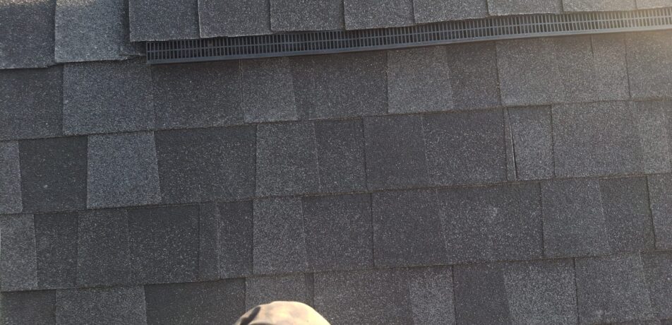 Close-up of Owens Corning TruDefinition Duration hip and ridge shingles with SureNail strip