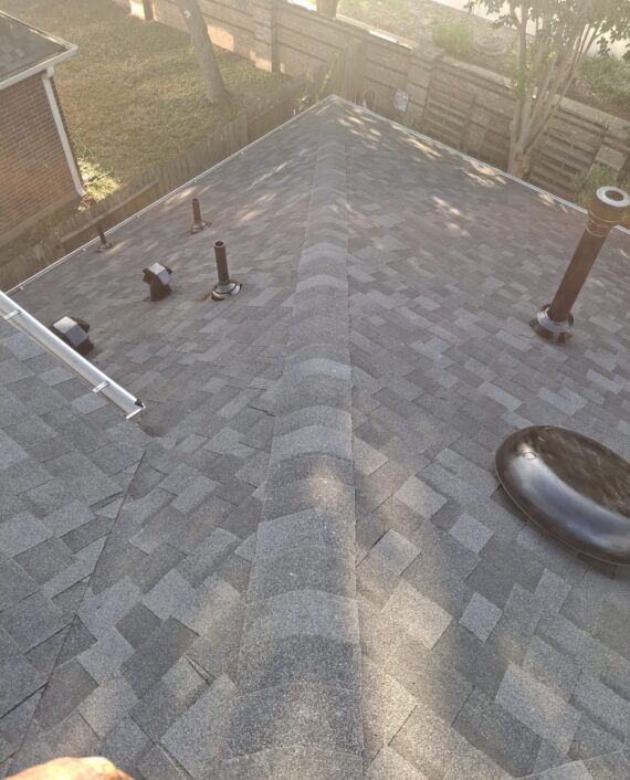 New Owens Corning Duration roof installed on 4,000 sq. ft. home in Katy TX